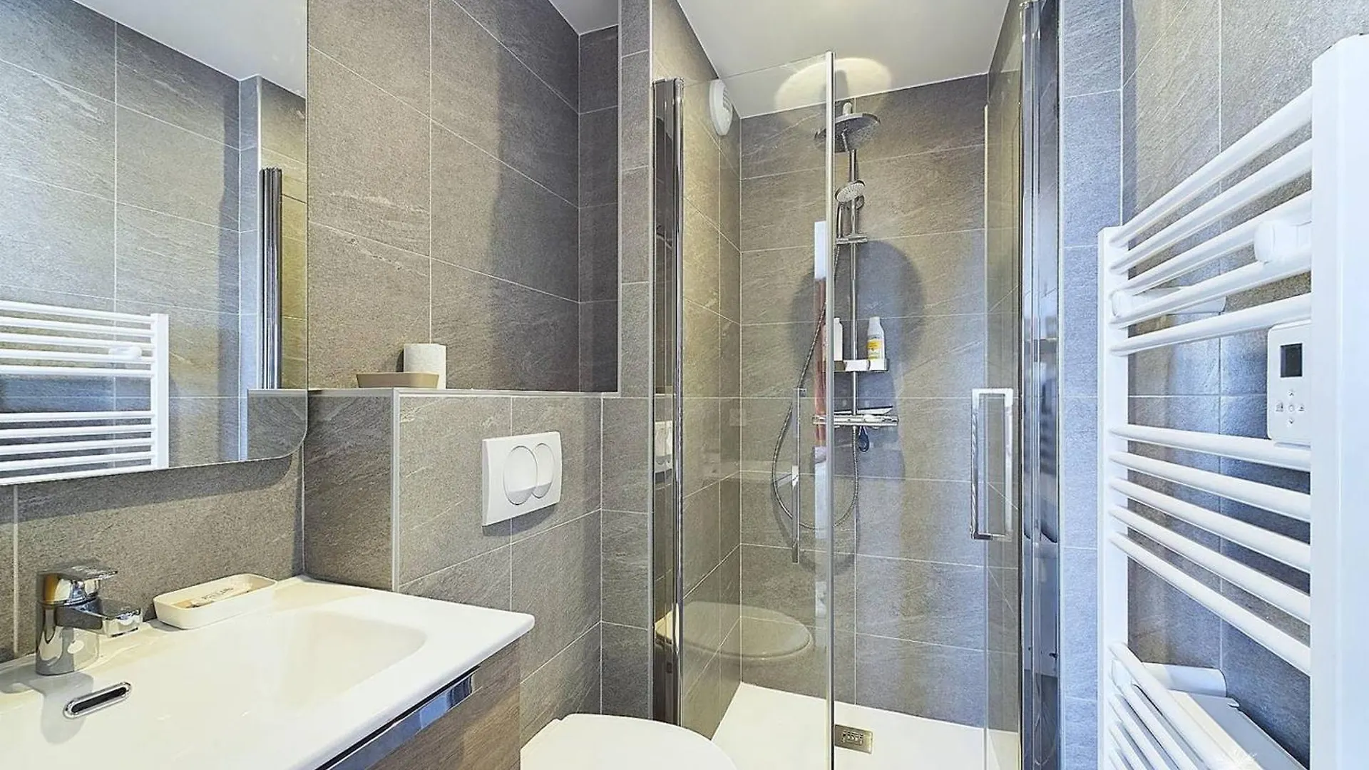 Apartment Appartement 8 Pers, Balcon, Parking, Proches Pistes Et Commerces - Fr-1-398-684 Montvalezan